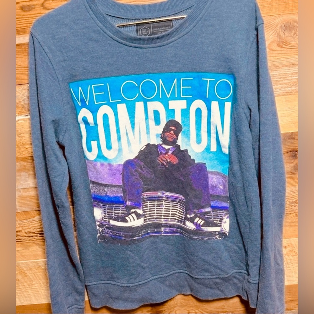 Vintage WEST 49 Welcome to Compton Easy-E light sweatshirt blue  gray print USS